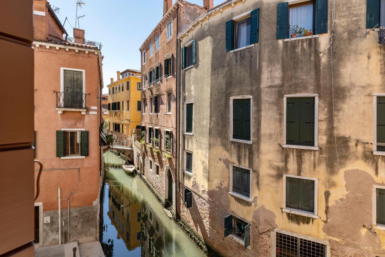 Querini Suite-Balcony On Canal, Close To San Marco Венеция Екстериор снимка